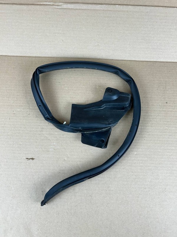 ✅ Rubber Gasket for Rear Right Door Window Tesla Model S TMSD-Q03