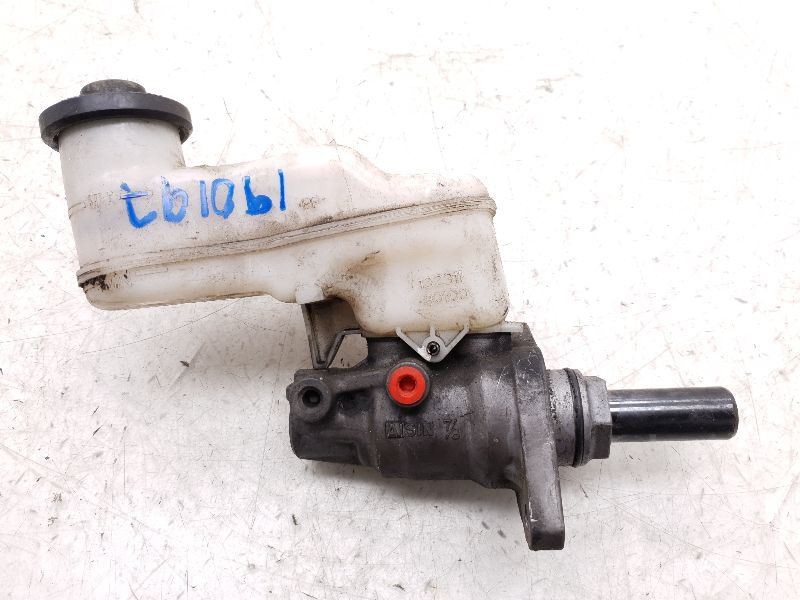 05-07 TOYOTA AVALON 3.5L V6 FWD BRAKE MASTER CYLINDER ASSEMBLY