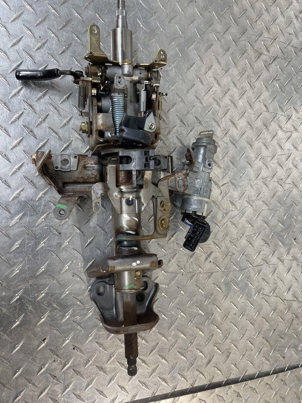 1990-1995 Toyota 4runner 4 Runner Steering Column Assembly With Igntion Switch