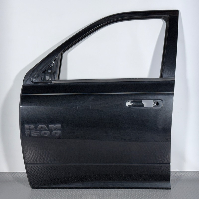 ✅ 09-24 RAM 1500 Class 2500 3500 OEM FRONT LEFT DOOR SHELL SKIN Black PXR Driver