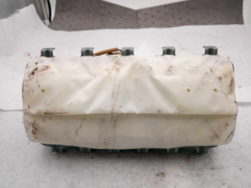 2016 Jeep Renegade Instrument Panel Air Bag Right Green 143K Miles OEM Part