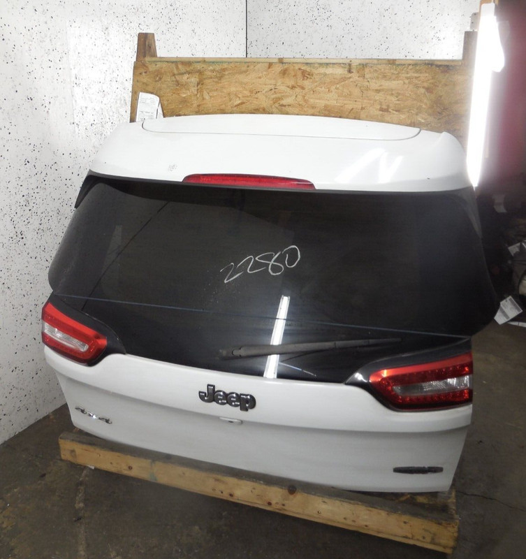 14-18 Jeep Cherokee Rear Hatch Liftgate W/ Camera, Lights & Privacy Tint OEM PW7