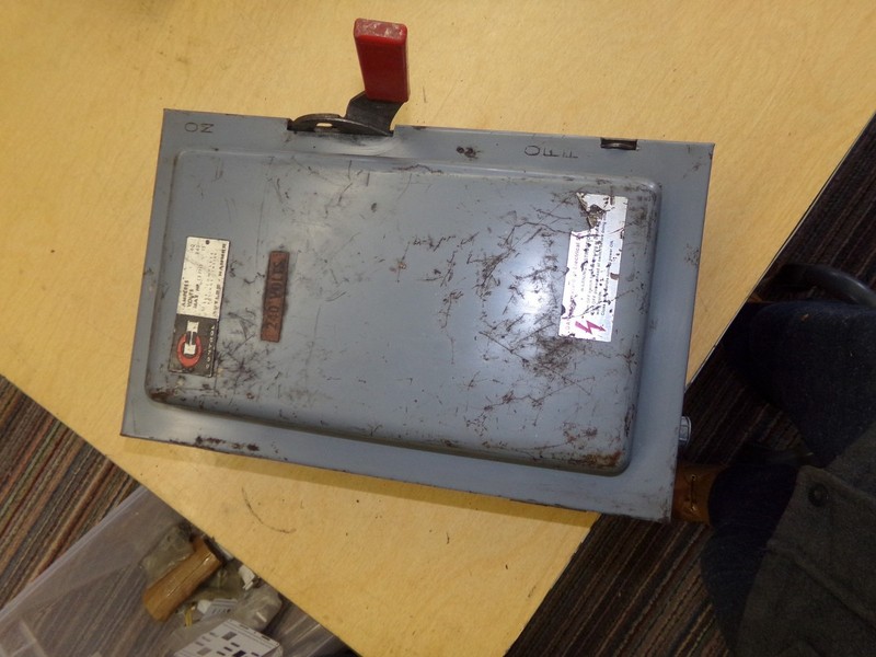 Control CH 60Amp 24V Max HP (3PH) 15 Enclosed Switch 4105H442H *FREE SHIPPING*