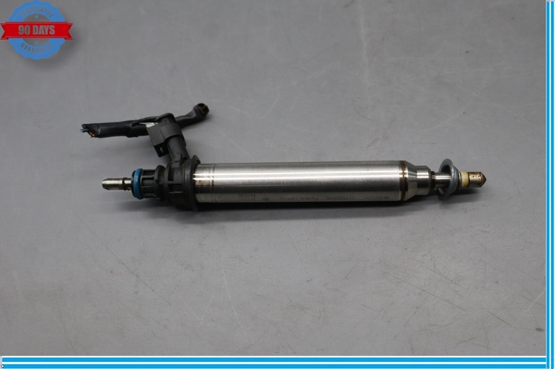 12-18 Mercedes W218 CLS550 S550 Fuel Injector 2780700687 Oem