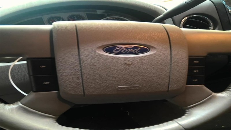 2004-2008 Ford F150 Driver Steering Wheel Air Bag GRAY