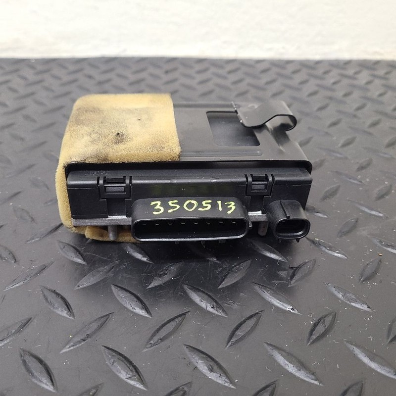 98-02 Toyota Land Cruiser Cooler Junction Module OEM 08940-60810