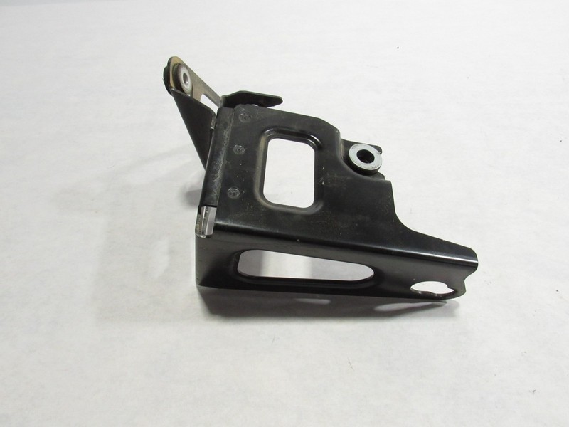 15-19 Ferrari 488 Spider 2017 ABS Module Pump Support Mount Bracket ;@2