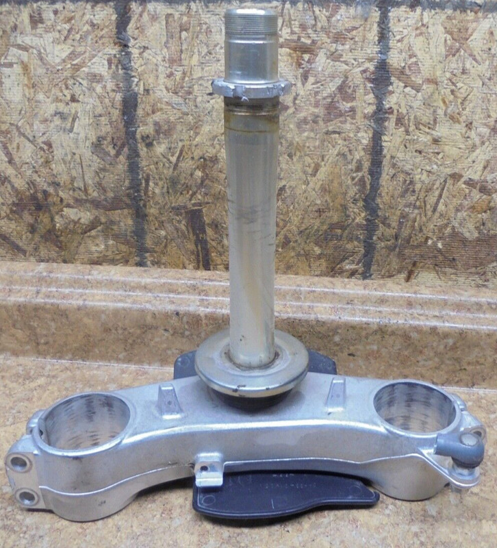 2007 Suzuki GSX-R600 GSXR 600 GSXR600 Triple Tree Fork Clamp Mount Bracket Lower