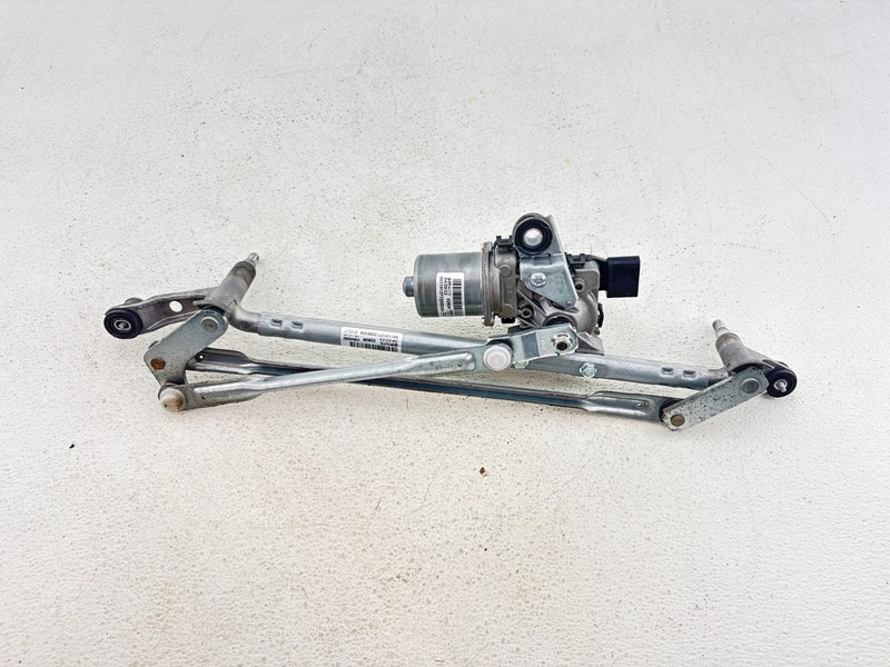 2024-2025 CHEVROLET TRAX FRONT WINDSHIELD WIPER WASHER TRANSMISSION W/ MOTOR OEM