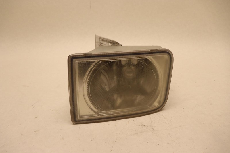 2004-2008 CADILLAC XLR FRONT LEFT DRIVER SIDE BUMPER FOG LIGHT LAMP OEM