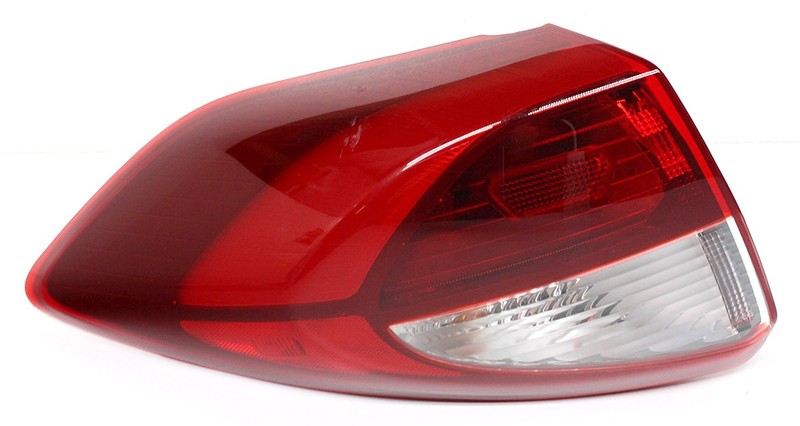 OEM Left Driver Side Halogen Tail Lamp For Hyundai Tucson 92401-D3010 Lens Chip