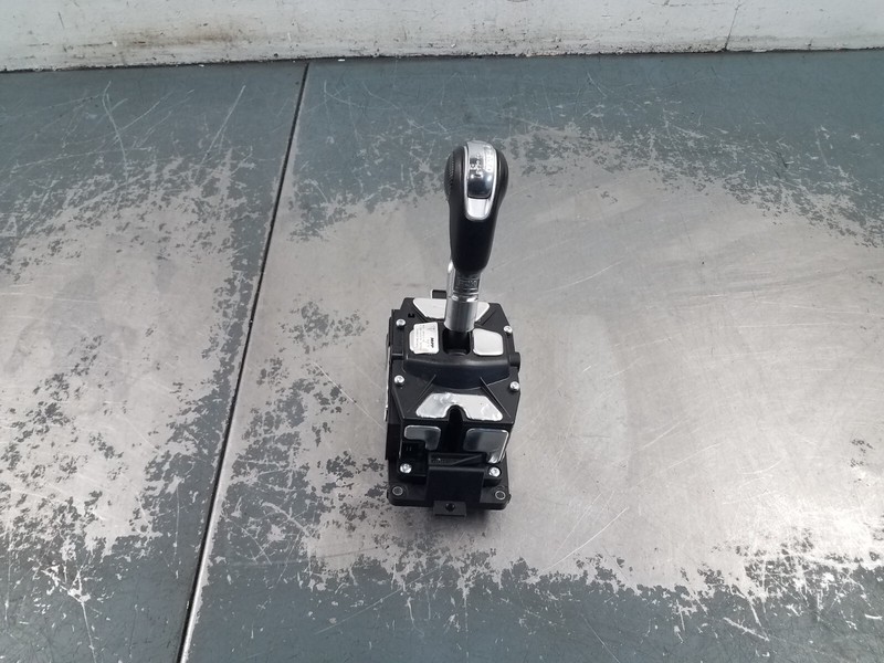 2016 Porsche 911 Turbo S 991PDK Shifter Assembly #6242 LL7