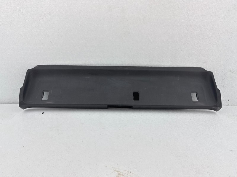 15-20 TOYOTA SIENNA TRUNK LATCH LOCK SILL SCUFF PLATE TRIM COVER OEM *DAMAGE*