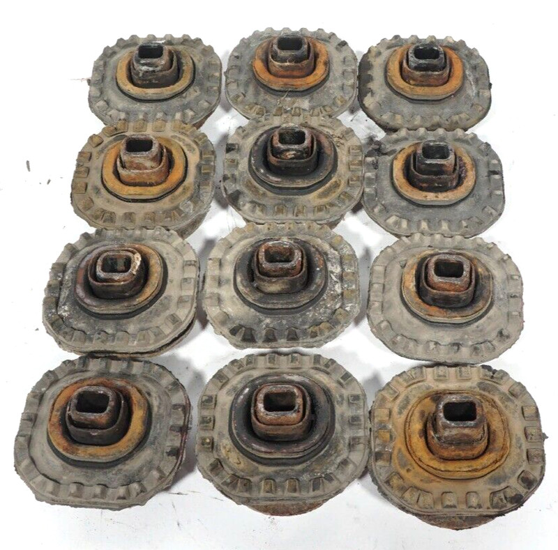 2003 - 2014 GMC SAVANA 1500 BODY MOUNY MOUNTS SET OF 12 OEM