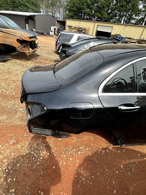 2015-2021 MERCEDES C300 W205 RIGHT PASSENGER SIDE QUARTER PANEL SECTIONAL CUT