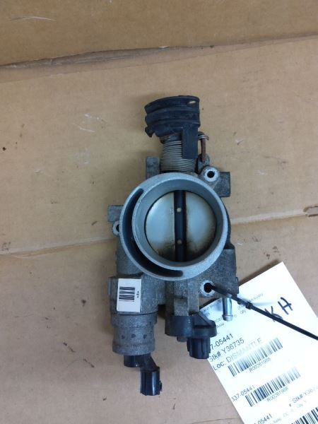 Throttle Body Throttle Valve Assembly 3.8L Fits 03-07 CARAVAN 261988