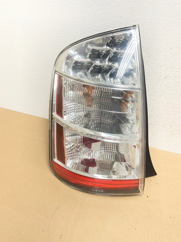 2006 2007 2008 2009 Toyota Prius Tail Light Left Driver LH Oem AE4960 LK