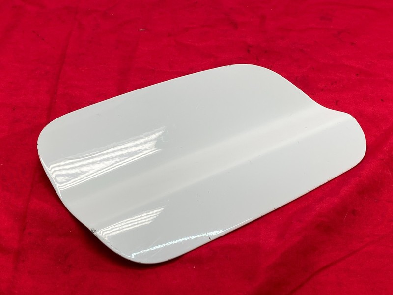 12-19 BMW F12 F13 M6 640 650 M6 Rear Gas Fuel Door Tank Cap Cover Lid White OEM✅