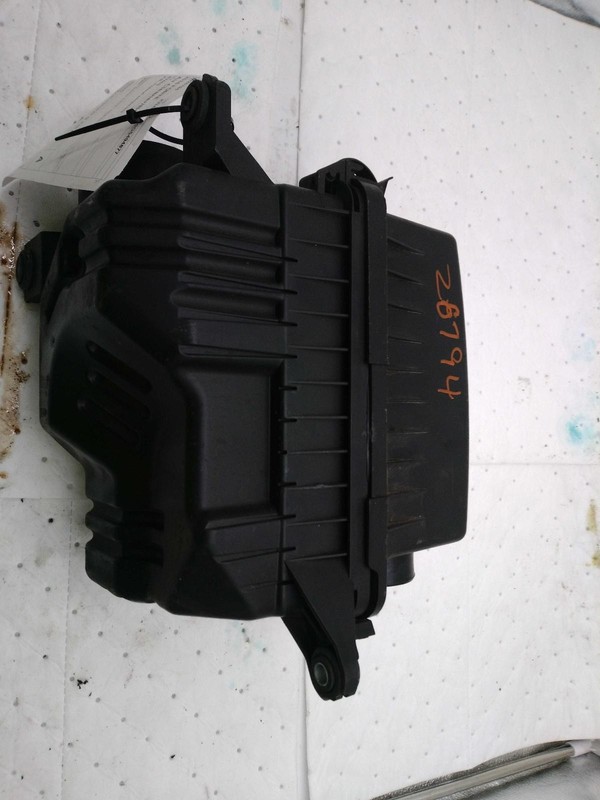2016 KIA FORTE Air Cleaner Assembly OEM 28110A5300 Used 85K Miles Black