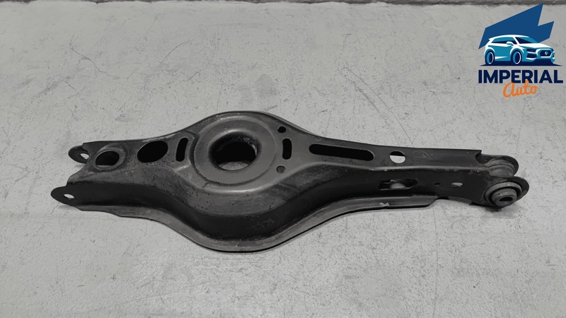 2019-2025 TOYOTA COROLLA REAR RIGHT OR LEFT LOWER SUSPENSION CONTROL ARM OEM