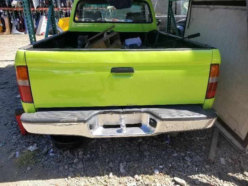 Rear Axle 2WD Extended Cab 4 Cylinder 3.58 Ratio Fits 95-02 TACOMA 178283