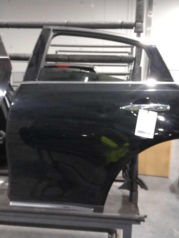 2015 INFINITI QX70 Left Door Black 4DR SUV Good Condition OEM Part 469496