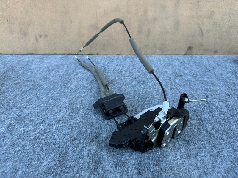 NISSAN 370Z 2009-2021 OEMLEFT DRIVER DOOR LATCH LOCK ACTUATOR ASSEMBLY