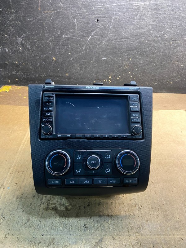 2011 to 2013 Nissan Altima Radio Cd Mp3 Player AUX Port Climate Control Y4189 DG
