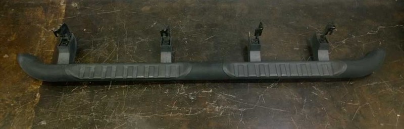 14-19 SILVERADO DRIVER LEFT RUNNING BOARD SIDE STEP OEM 4244-78