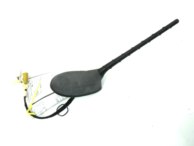 2016 16 Jeep Renegade Roof Mounted Radio Antenna OEM