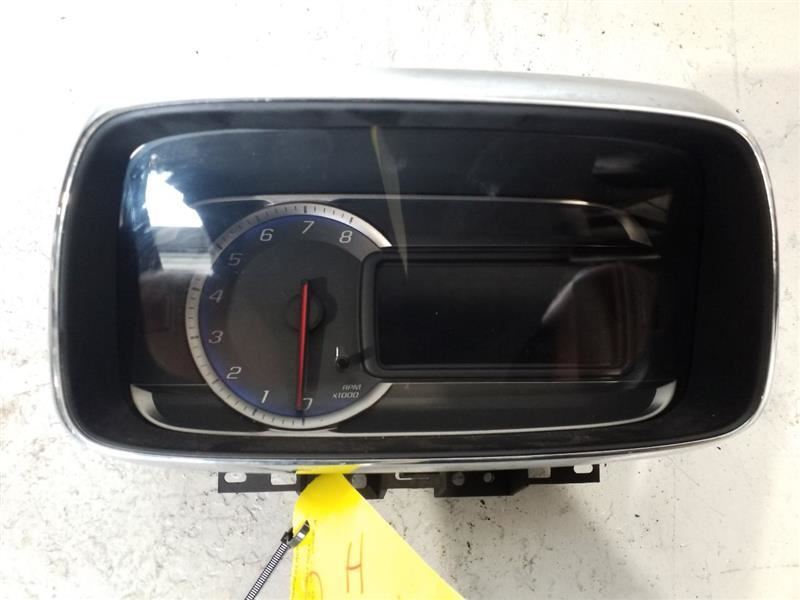 Speedometer Cluster MPH ID 95440997 Fits 15 TRAX 3240969