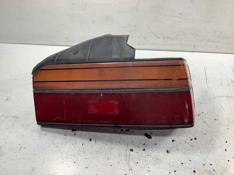 88-89 Honda Prelude Right Tail Light OEM