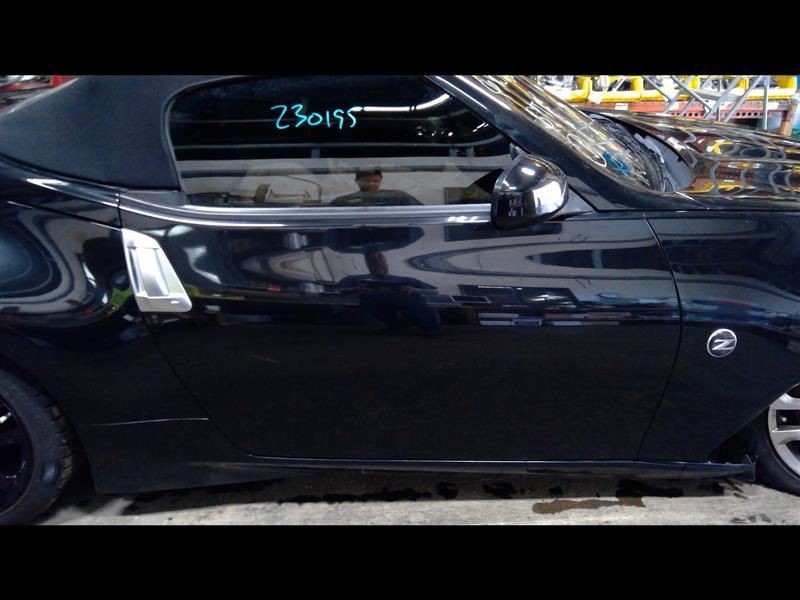 Passenger Right Front Door Convertible Only Black Fits 10-19 370Z 1131183