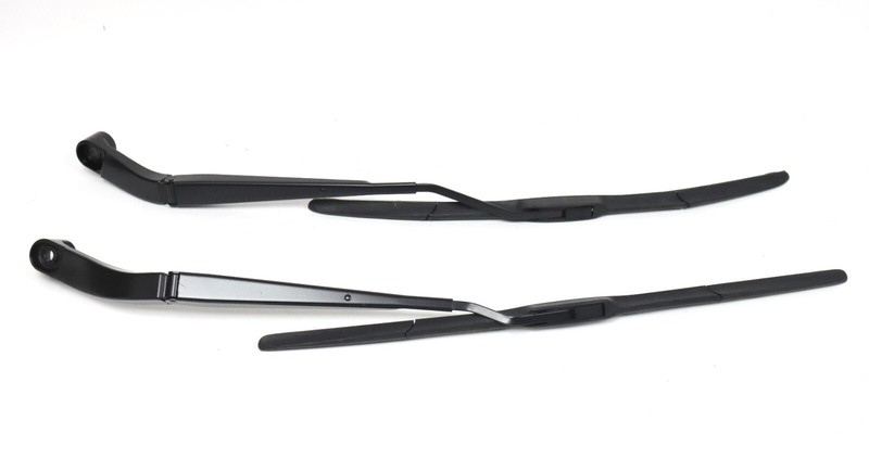 2016-2023 Chevrolet Camaro SS ZL1 Black Windshield Wiper Arms Pair USED OEM GM