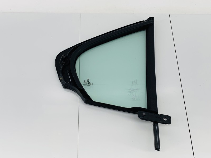 11-18 VOLKSWAGEN JETTA REAR LEFT DRIVER SIDE DOOR QUARTER WINDOW GLASS OEM