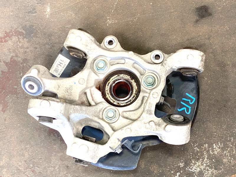 2016-2019 MAZDA MIATA REAR RIGHT SPINDLE KNUCKLE HUB ASSEMBLY OEM #A0.19