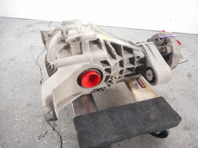 06 07 08 09 Mercedes-Benz R350 Rear Differential Carrier OEM