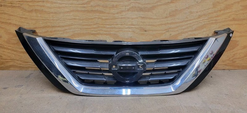 2016 2017 2018 NISSAN ALTIMA Front Bumper Upper Radiator Grille 62310-9HS1A OEM*