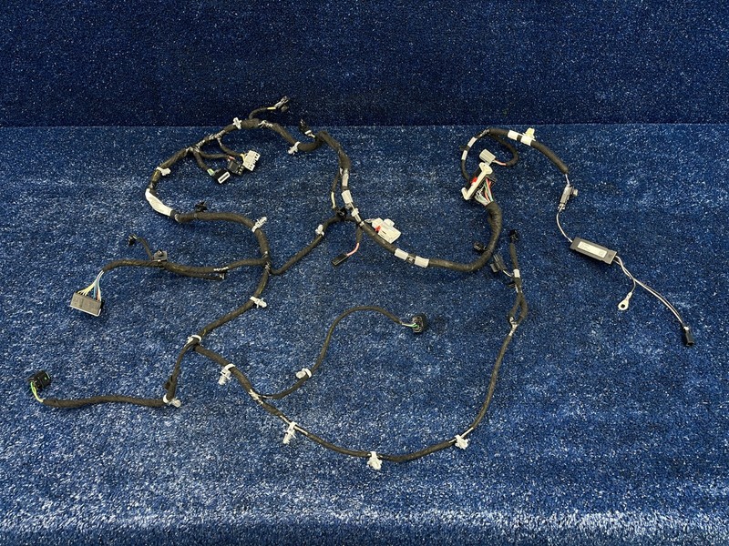 2017–2019 Cadillac XT5 Liftgate Trunk Wiring Harness OEM