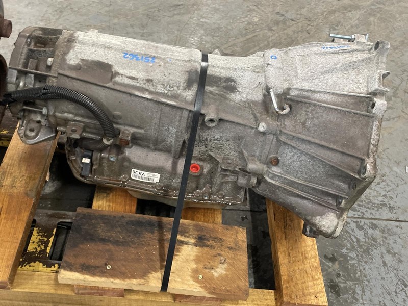 09 CHEVROLET TAHOE Transmission 4x4 6 speed 139k miles 6 Month Warranty!