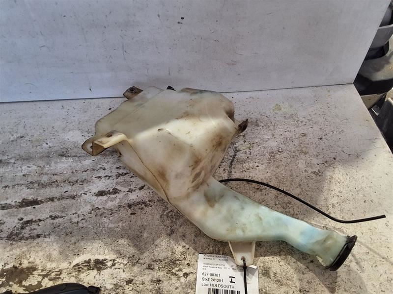 Wash Reservoir Fits 11-14 SIERRA 2500 PICKUP 3335431