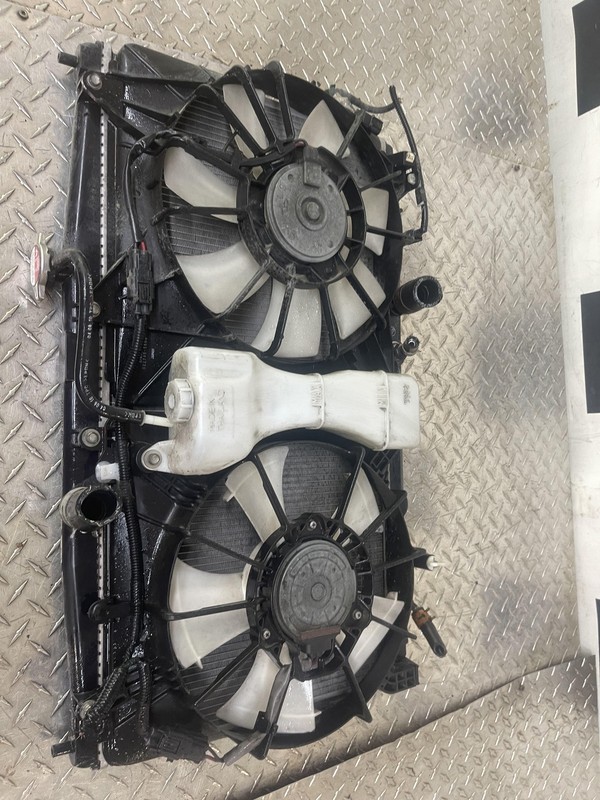 10-14 Honda Insight Radiator Fan Assembly Tested Oem