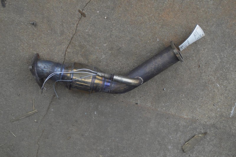 2009-2010 NISSAN 370Z 3.7L MUFFLER EXHAUST MANIFOLD PIPE TUBE W/ OXYGEN OEM