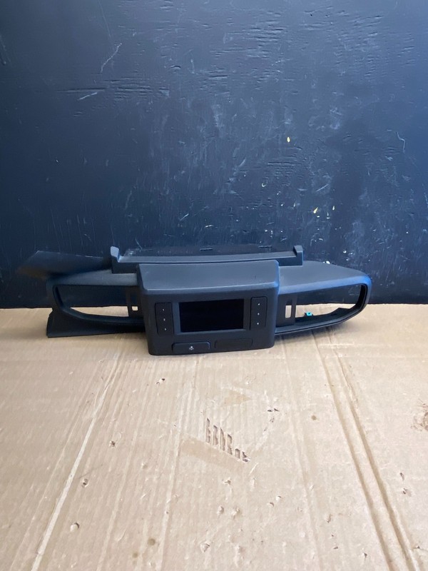 2020 to 2023 Ford Explorer Console Radio Display Screen Air Vents ad7089 DG
