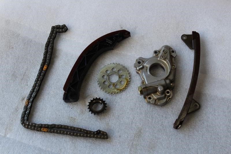 2000 2001 2002 2003 2004 2005 TOYOTA MR2 SPYDER ENGINE TIMING CHAIN GEAR BRACKET
