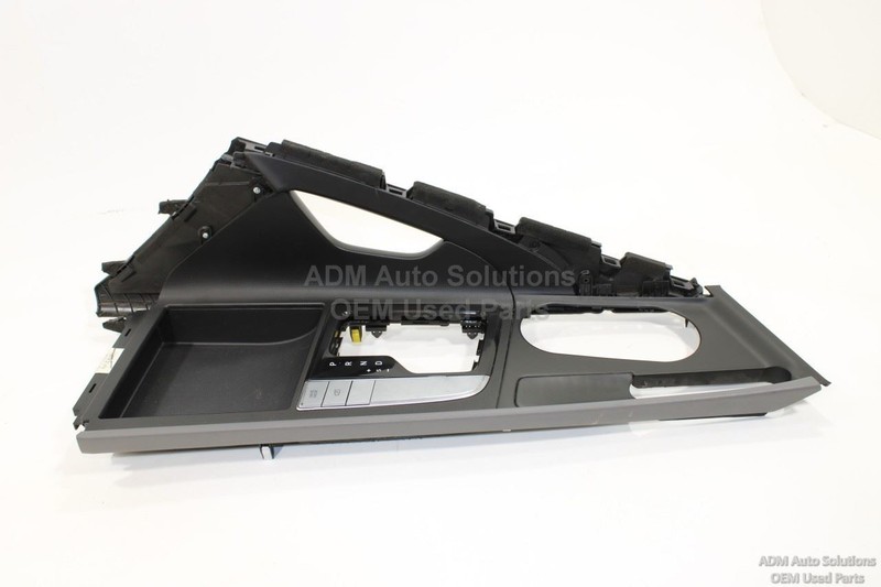 2021-2025 HYUNDAI ELANTRA Front Upper Center Console Panel OEM (SCRATCH)
