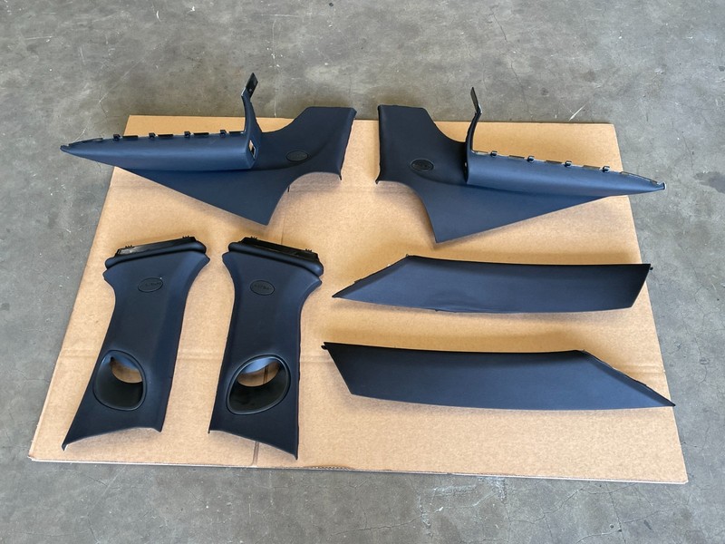 17-22 Alfa Romeo Giulia Quadrifoglio A B C Trim Pillar Set Pair Black 1581 OEM