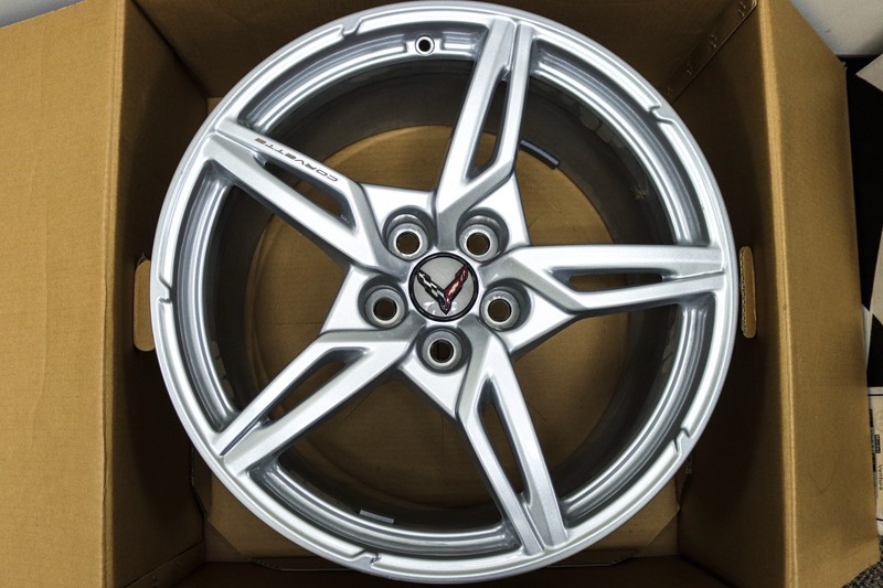 Chevy Corvette C8 2020-2024 Rear Silver Wheel Aluminum OEM 20x11" 23404164 *USED