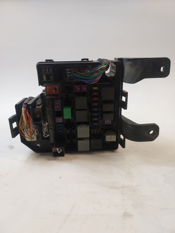 2011-2013 Kia Sorento Engine Fuse Relay Box 91950-2P000 OEM w/ Pigtail Harness