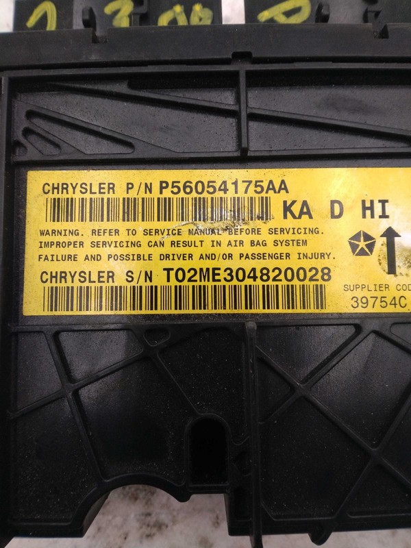 Used Air Bag Module fits: 2009 Dodge Nitro Air Bag restraint Grade A